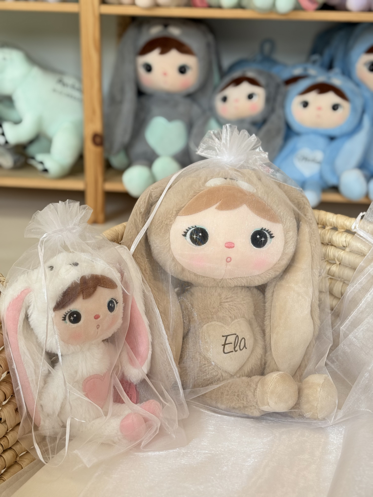 Biały woreczek prezentowy z organzy – rozmiar L (35 × 49 cm) - obrazek 4