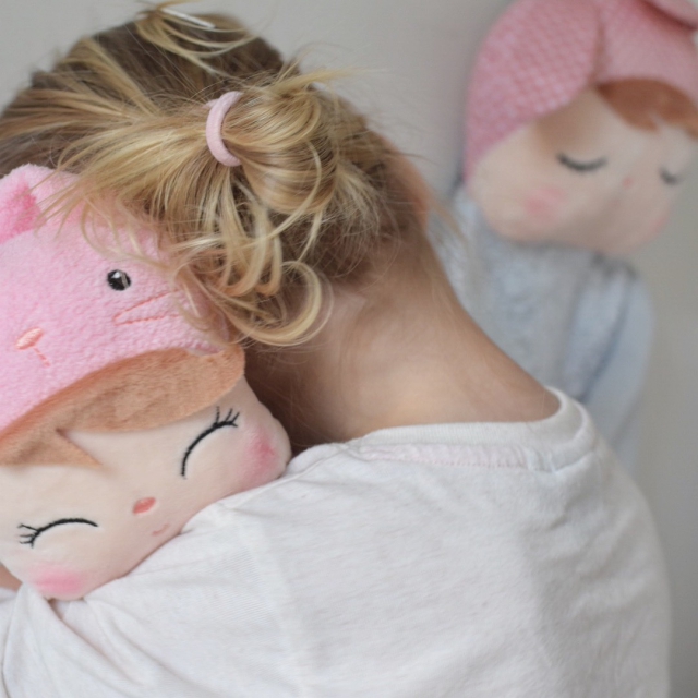 Lalka Metoo Angela- Króliczek - obrazek 10