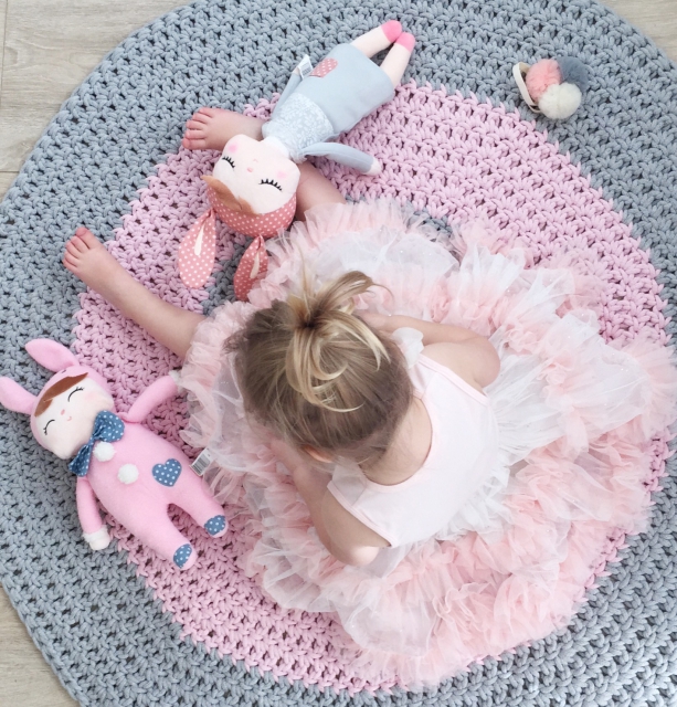 Lalka Metoo Angela- Króliczek - obrazek 4