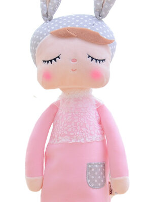 Lalka Metoo w różowej sukience