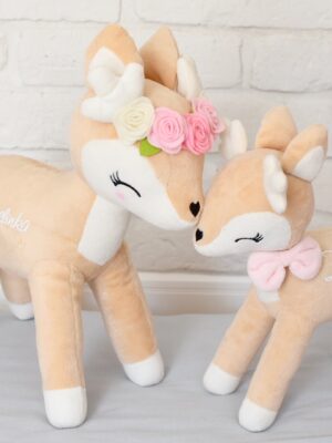 Pluszowa Sarenka z kolorowym wianuszkiem