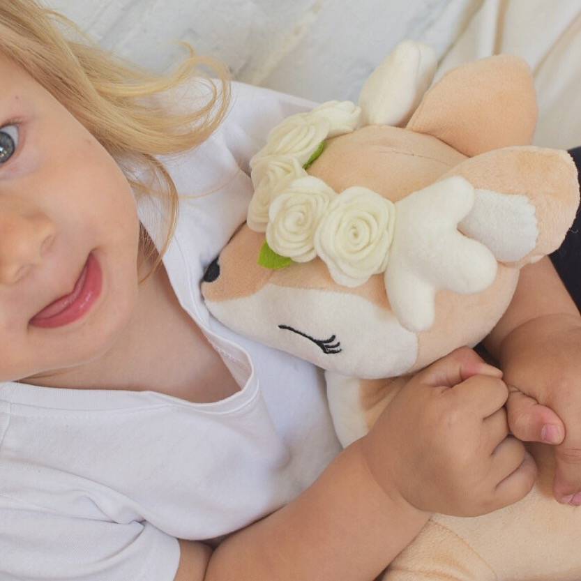 Pluszowa Sarenka z kremowym wianuszkiem - Duża - obrazek 19