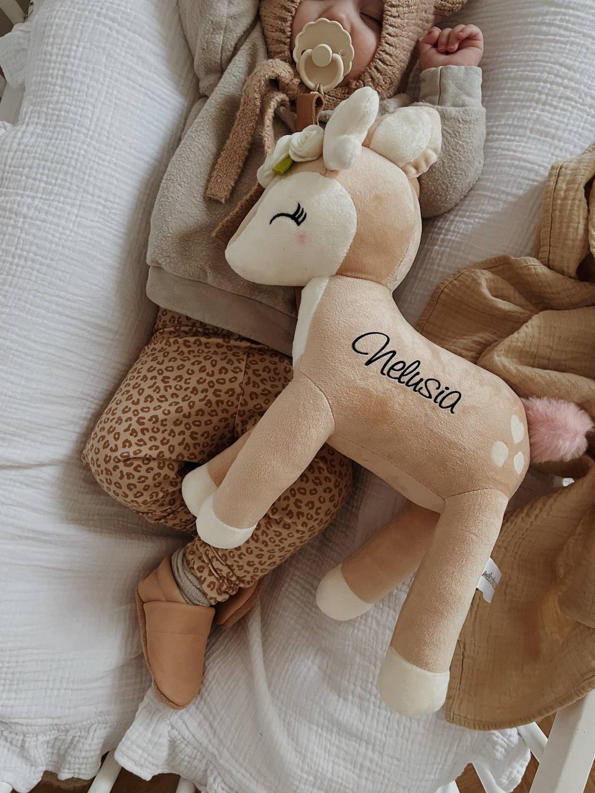 Pluszowa Sarenka z kremowym wianuszkiem - Duża - obrazek 20