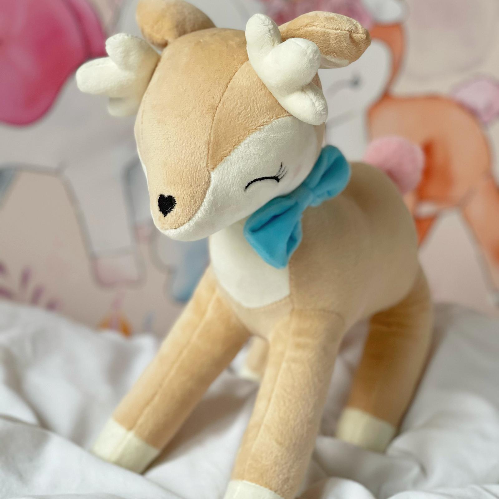 Pluszowa Sarenka z niebieską kokardką - obrazek 12