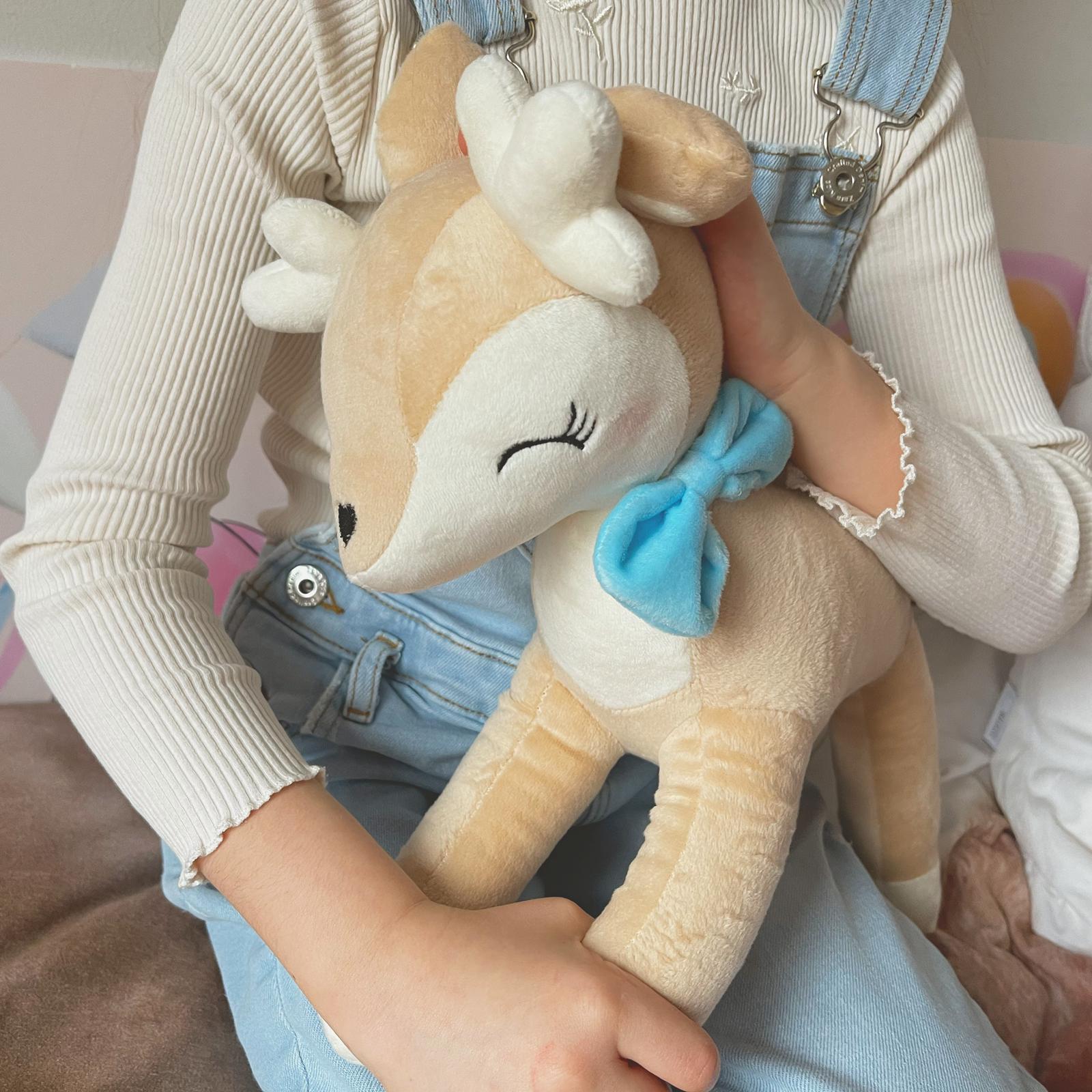 Pluszowa Sarenka z niebieską kokardką - obrazek 6