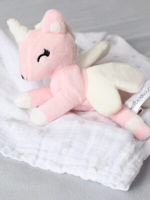 Rózowo- kremowy jednorożec z muślinową pieluszką- Melootka